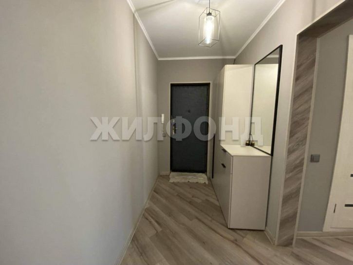 2-комн квартира Есенина улица, д.36