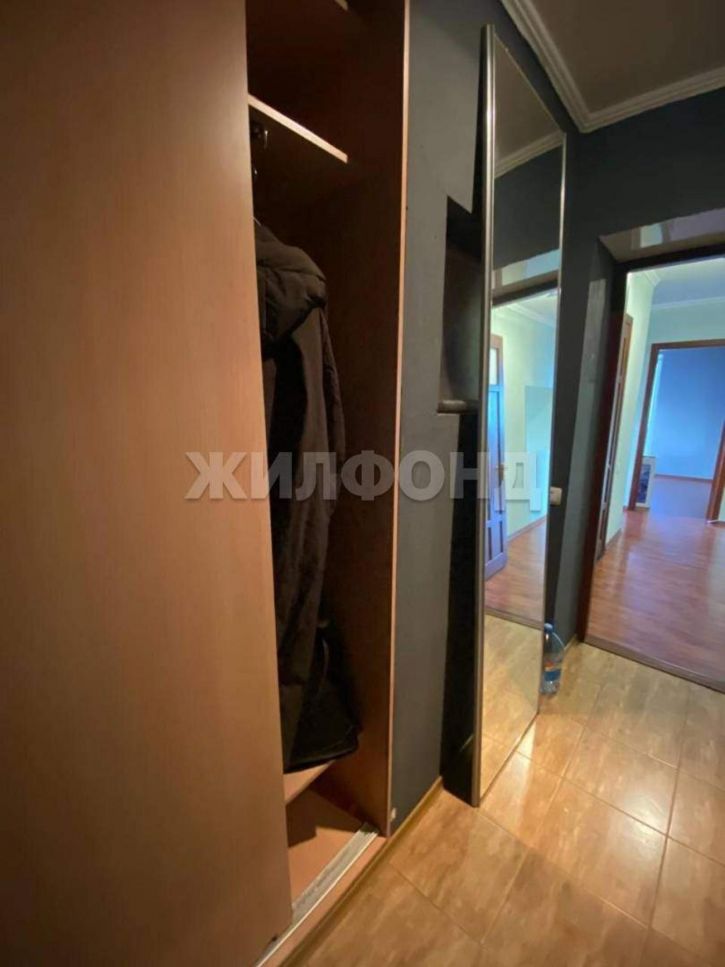 1-комн квартира Есенина улица, д.32