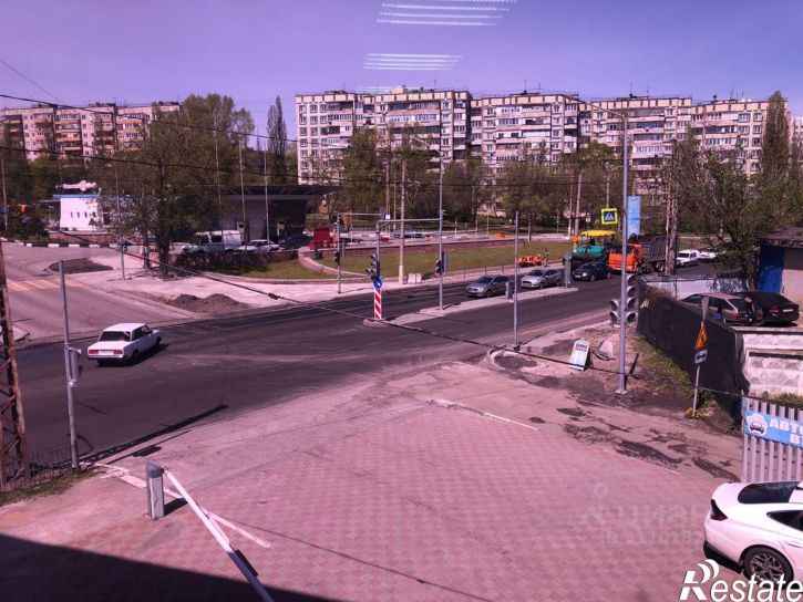 Отдельное здание улица Губкина, 5Б,  д. 5Б