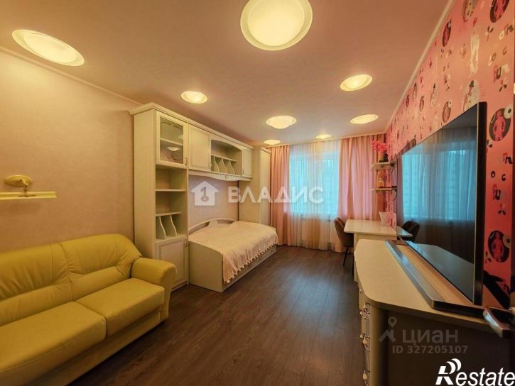 3-комн квартира Парковая улица, 5,  д. 5