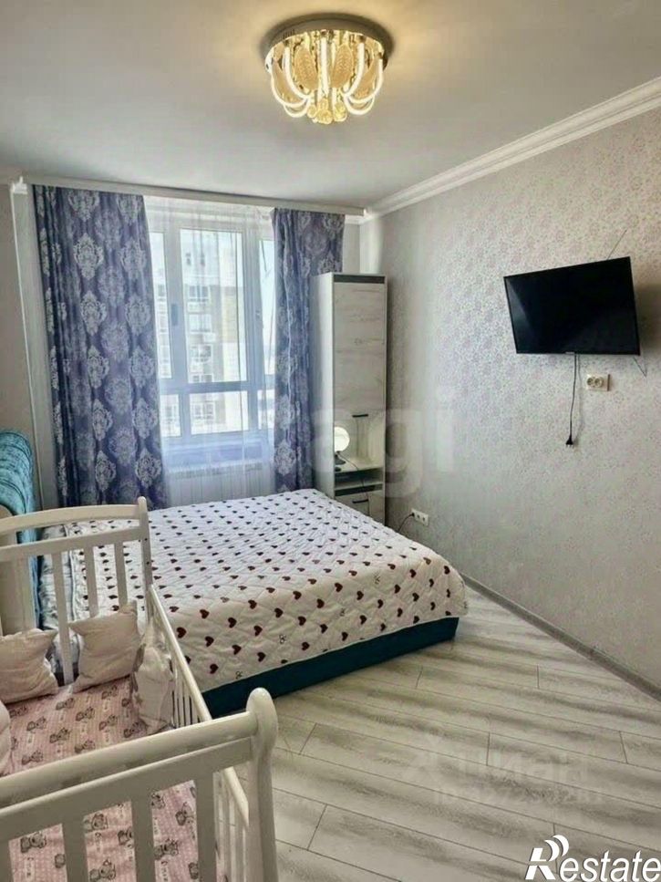 2-комн квартира ул Есенина, 9 3,  д. 9 3,  к. 3