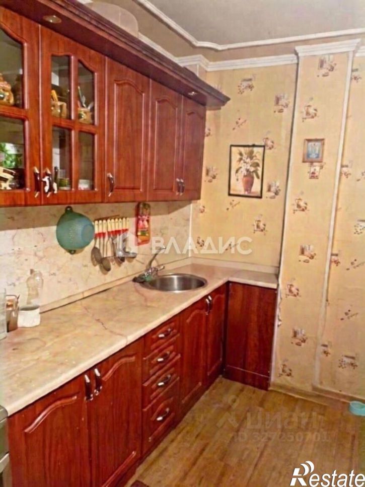 2-комн квартира ул 5 Августа, 33,  д. 33