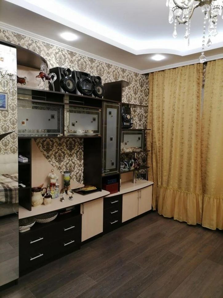 3-комн квартира Шебекинская улица, 4