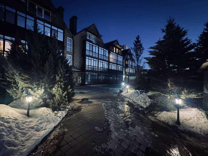 5-комн квартира 3 Интернационала улица, 70