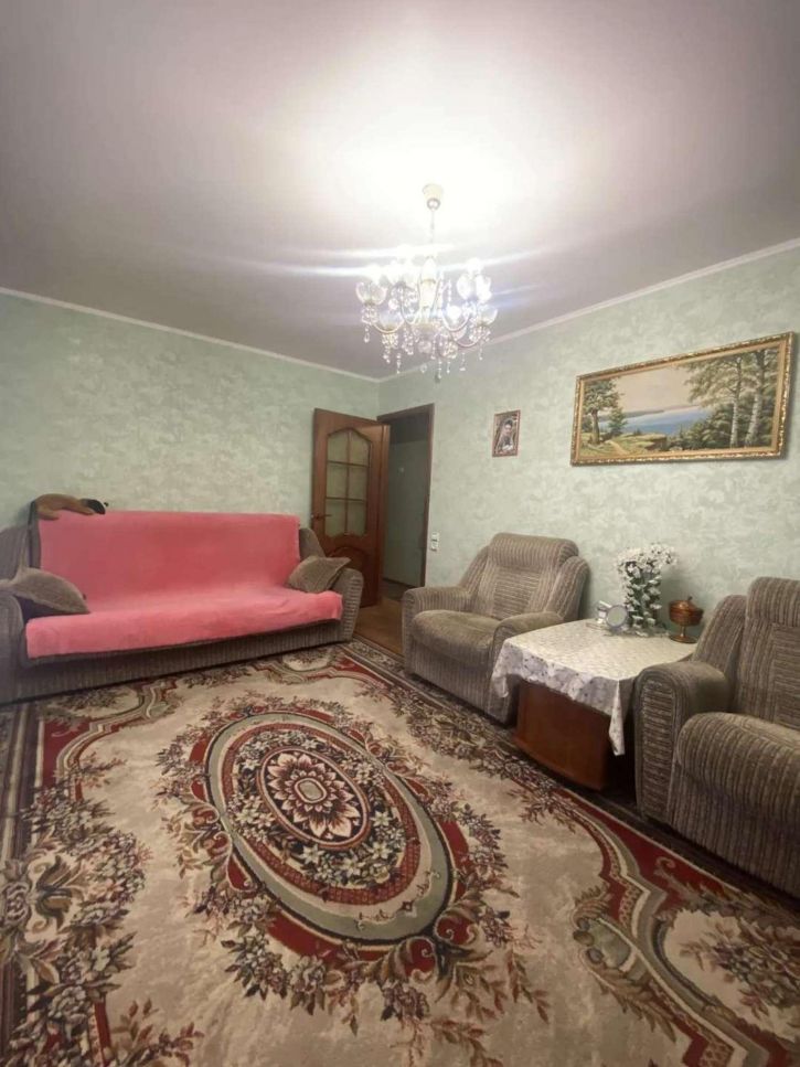 3-комн квартира Щорса улица, 58