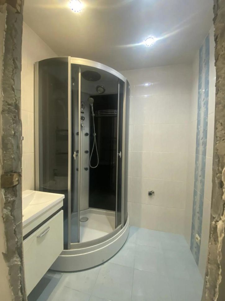 3-комн квартира Буденного улица, 15