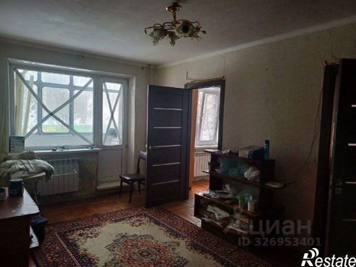 3-комн квартира ул Костюкова, 79/2,  д. 79/2