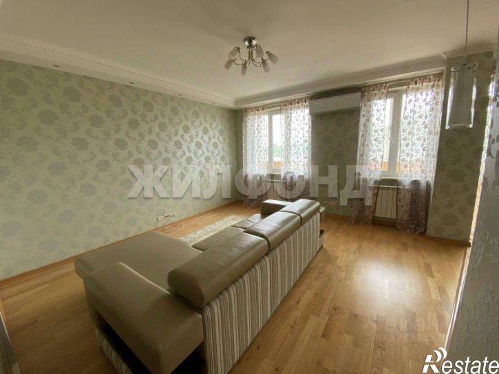 2-комн квартира улица Гоголя, 15Б,  д. 15Б