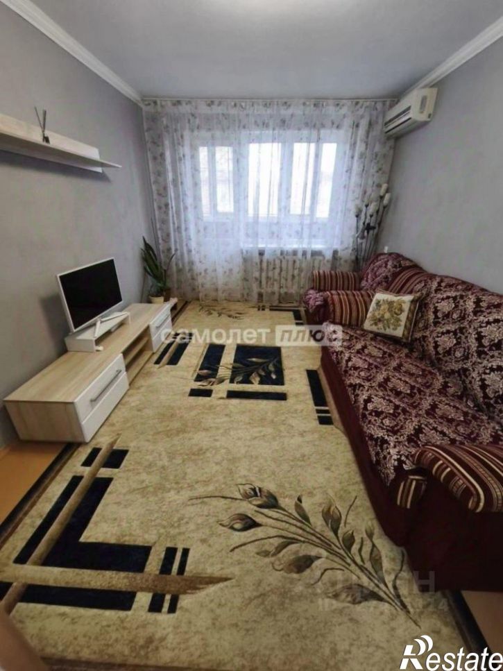 2-комн квартира ул Студенческая, 8,  д. 8