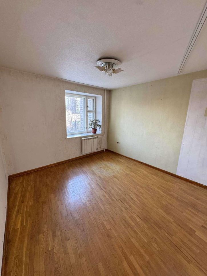 3-комн квартира Щорса улица, 39а