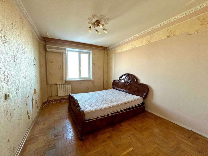 3-комн квартира Юности бульвар, 21