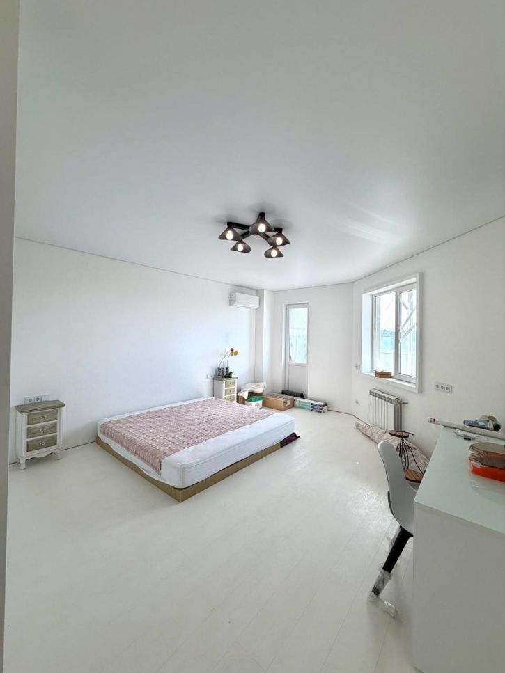 3-комн квартира Горького улица, 54В