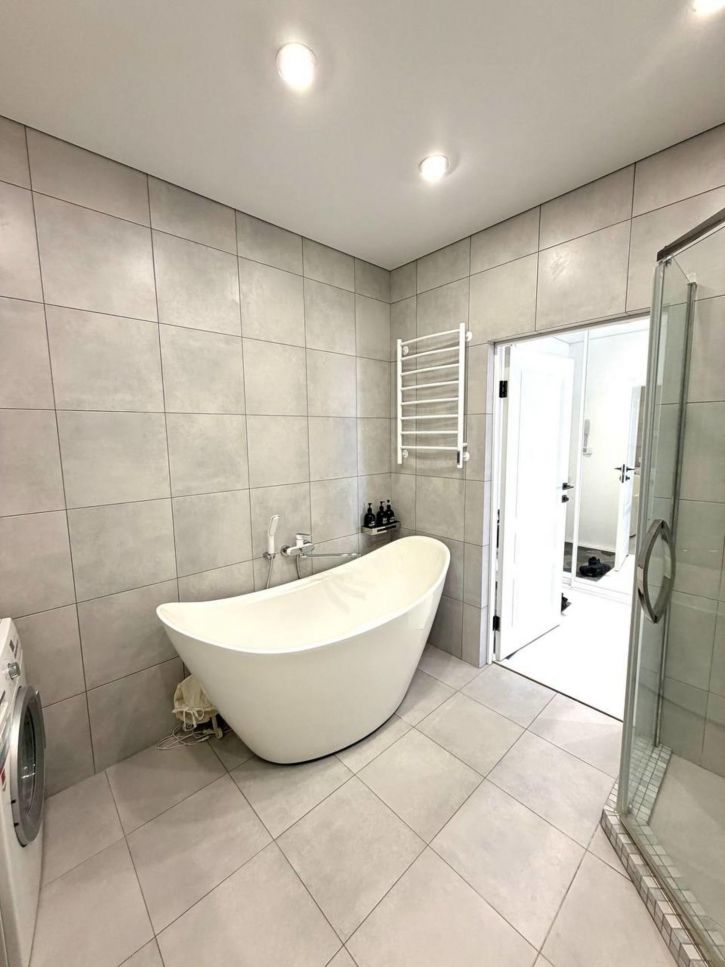 3-комн квартира Горького улица, 54В