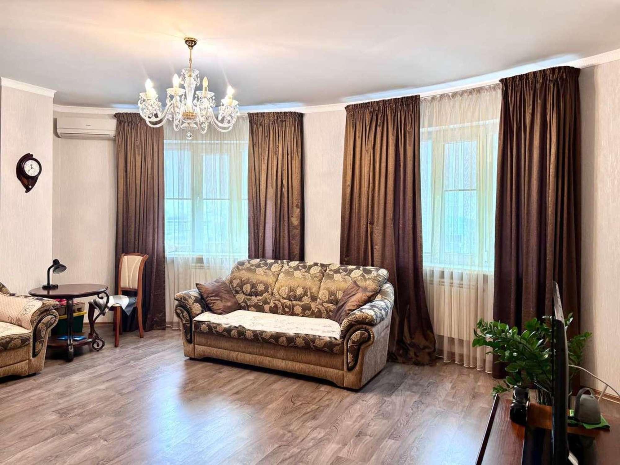 Купить квартиру за 12 500 000 рублей на Костюкова улица, 36В