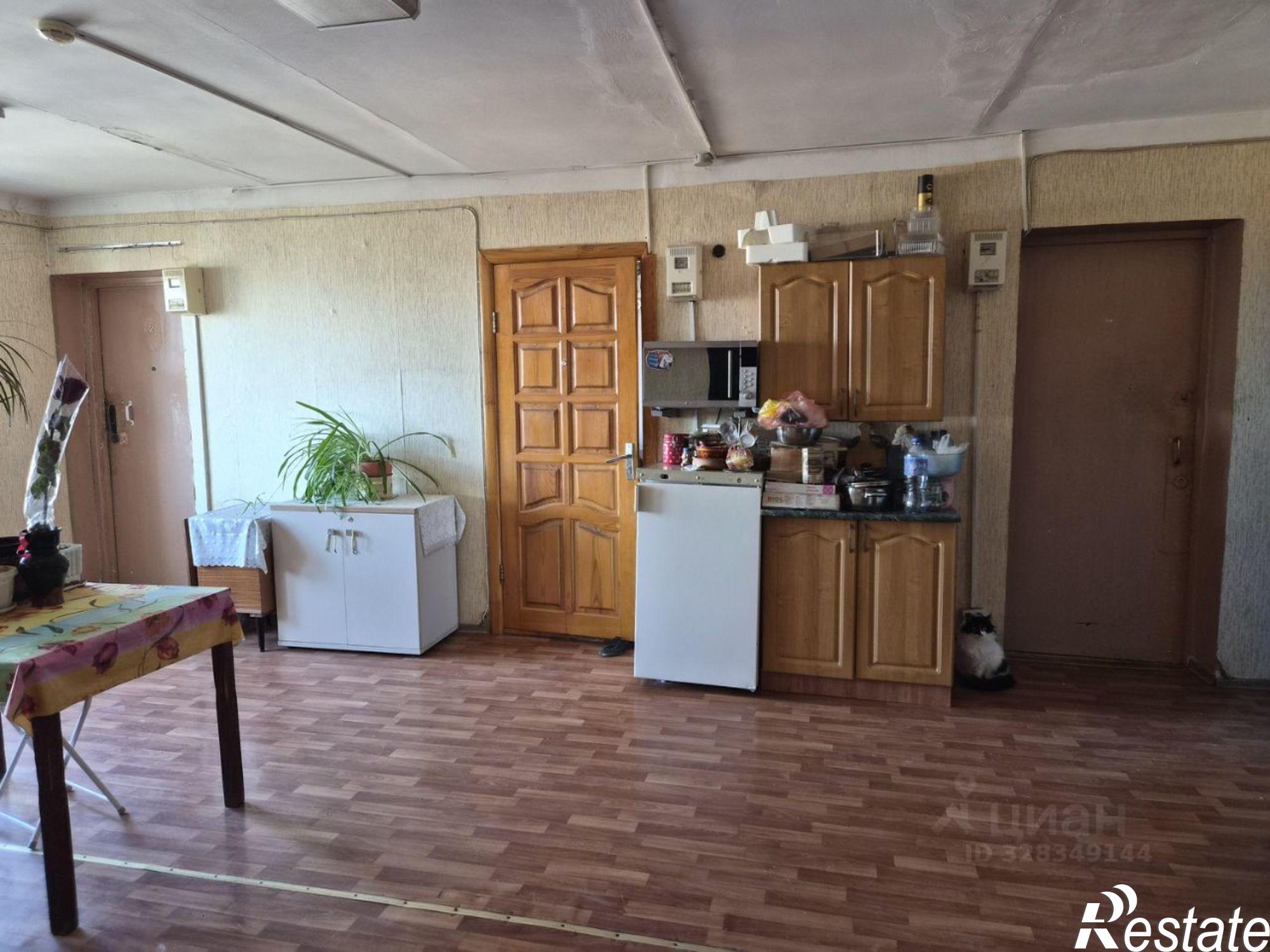 Купить комнату за 1 050 000 рублей на ул 5 Августа, 2