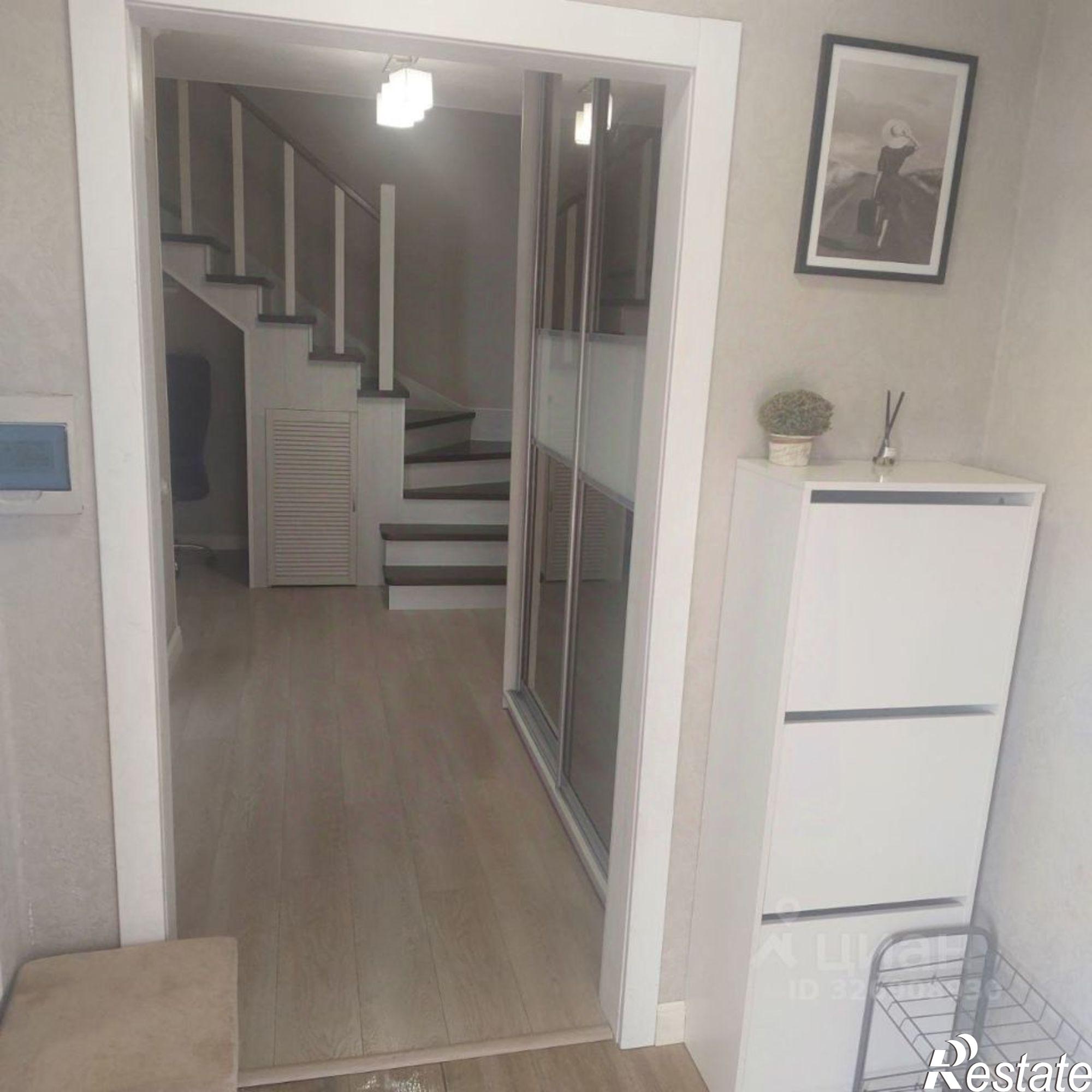 Купить дачу, дом, коттедж за 11 500 000 рублей на улица Шумилова, 5К