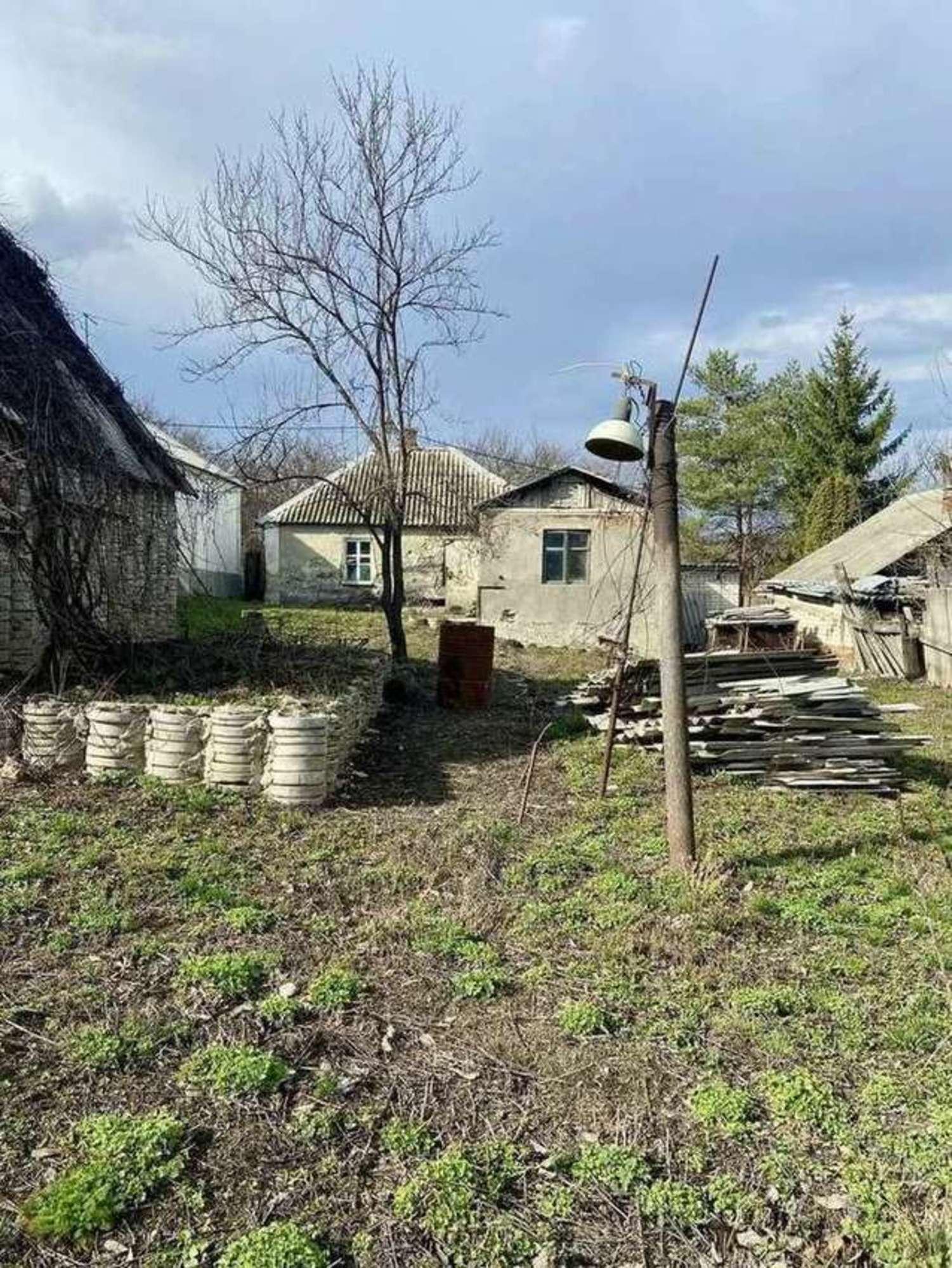 Купить дачу, дом, коттедж за 2 550 000 рублей на Зеленый 1-й переулок