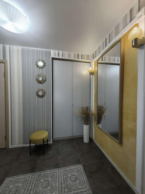 Продажа 2-комн квартиры Молодежная улица, 16