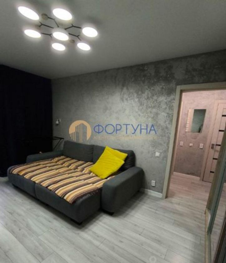 1-комн квартира 60 лет Октября ул, ул. 60 лет Октября