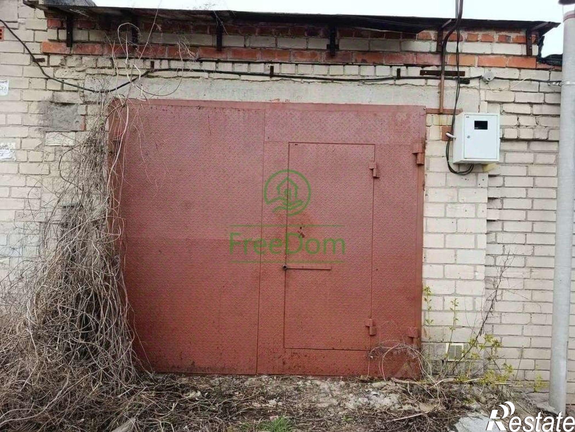 Купить гараж, место в паркинге за 623 507 рублей на улица Павлова, 49