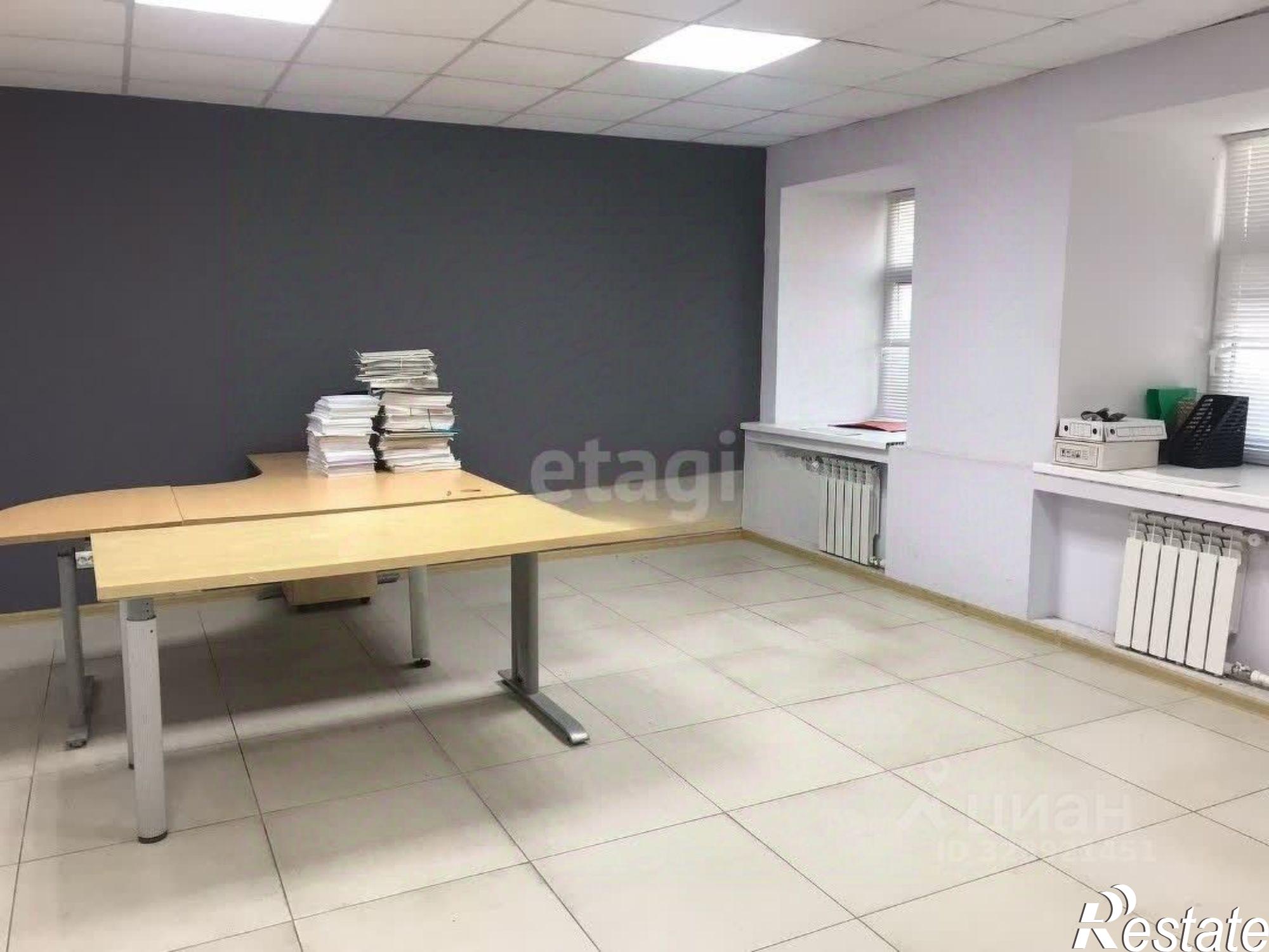 Купить офис, помещение под офис за 34 868 400 рублей на ул Николая Чумичова, 24