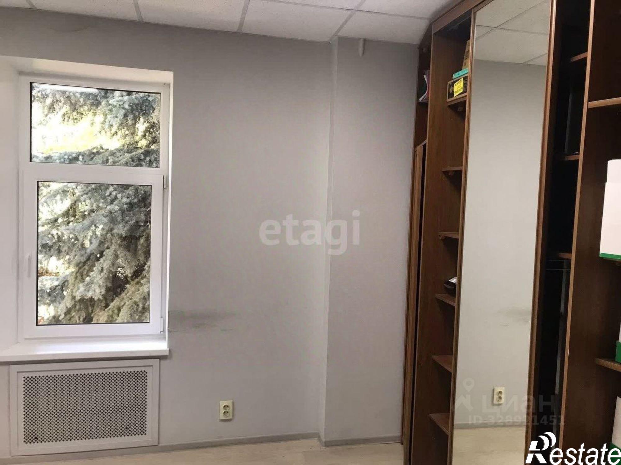 Купить офис, помещение под офис за 34 868 400 рублей на ул Николая Чумичова, 24