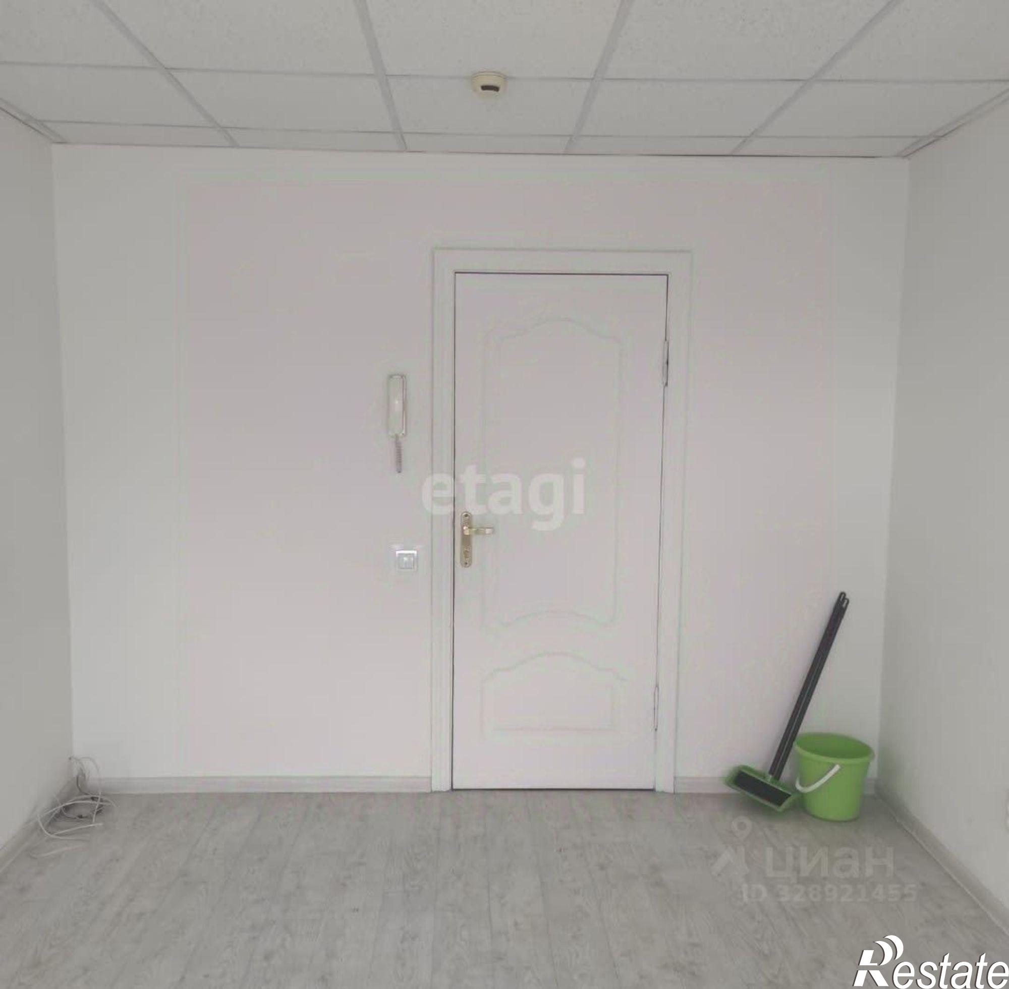 Купить офис, помещение под офис за 1 541 450 рублей на ул Николая Чумичова, 38