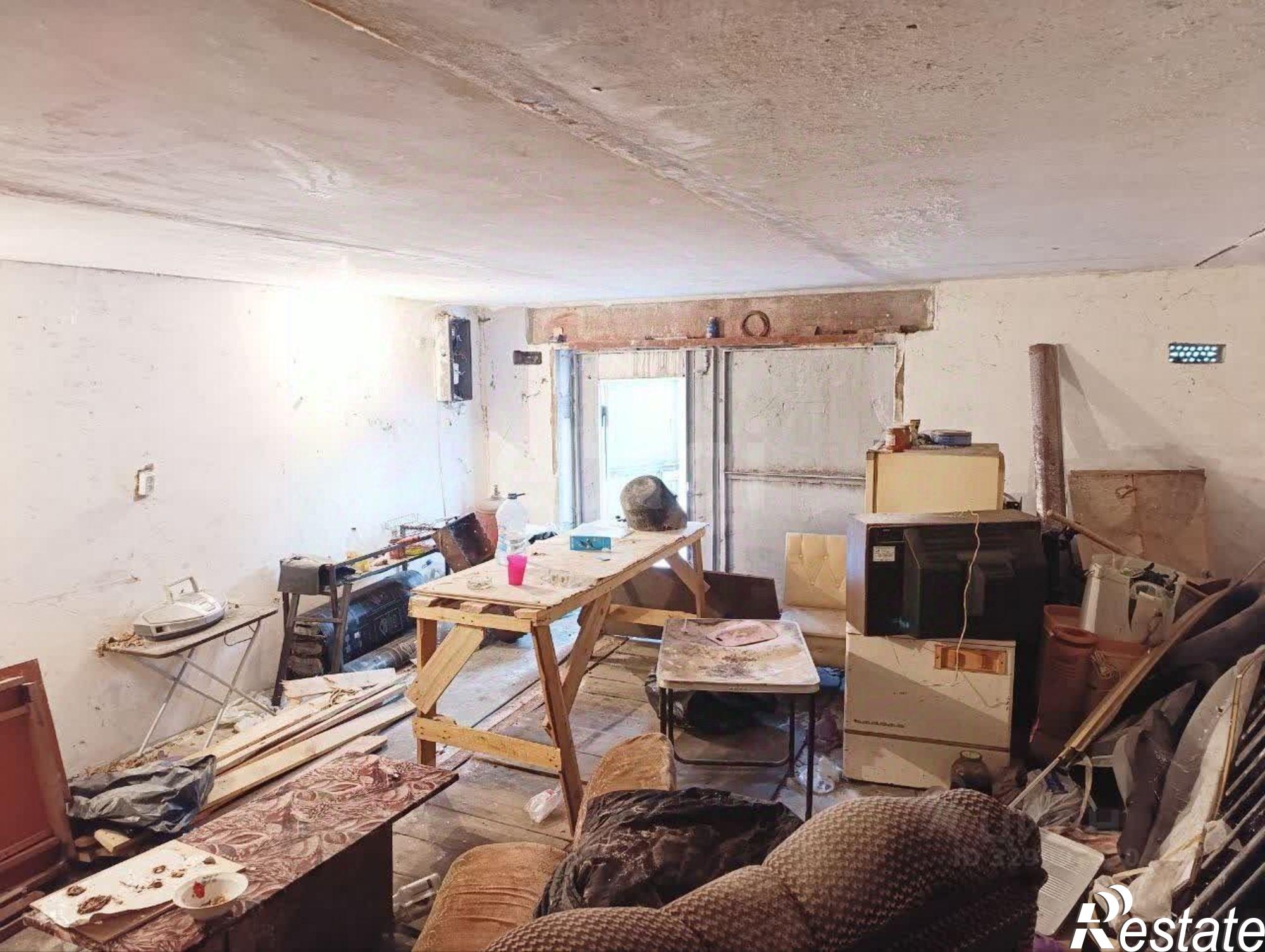 Купить гараж, место в паркинге за 800 450 рублей на 1-й Первомайский пер, 1а
