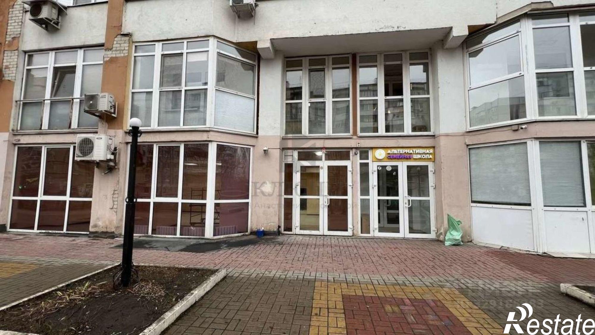 Купить торговое помещение за 15 989 200 рублей на улица Победы
