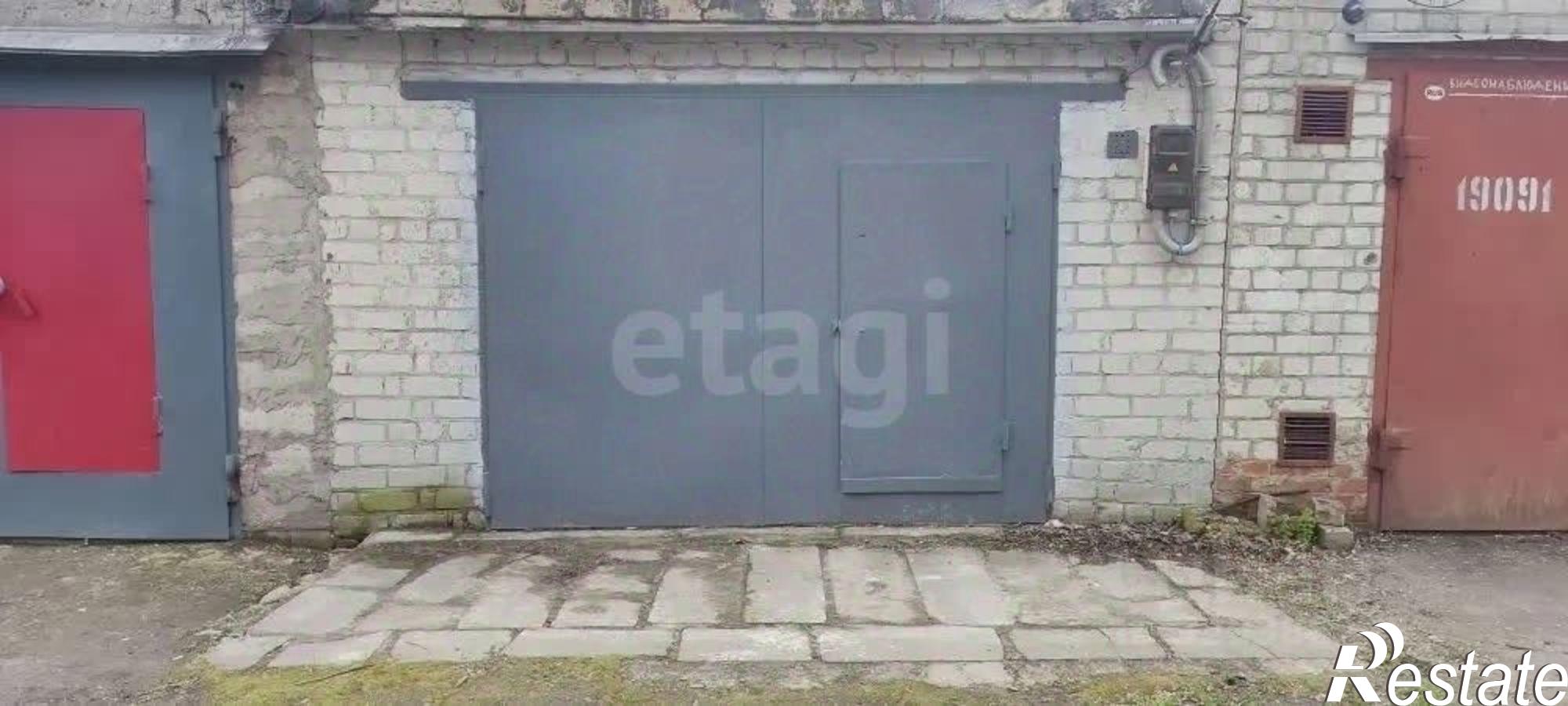 Купить гараж, место в паркинге за 1 200 000 рублей на ул Студенческая, 9