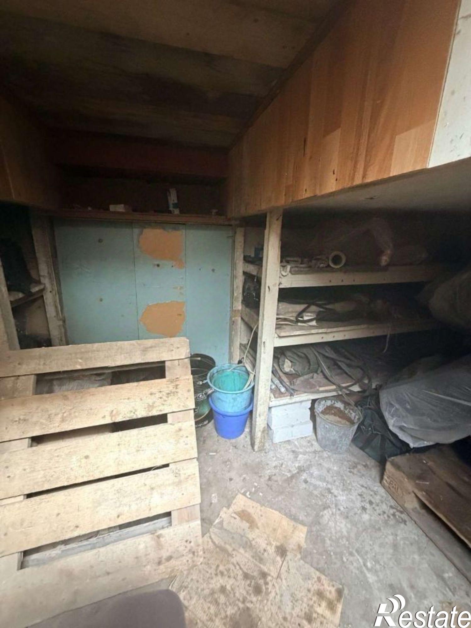 Купить гараж, место в паркинге за 773 546 рублей на ул Щорса, 18