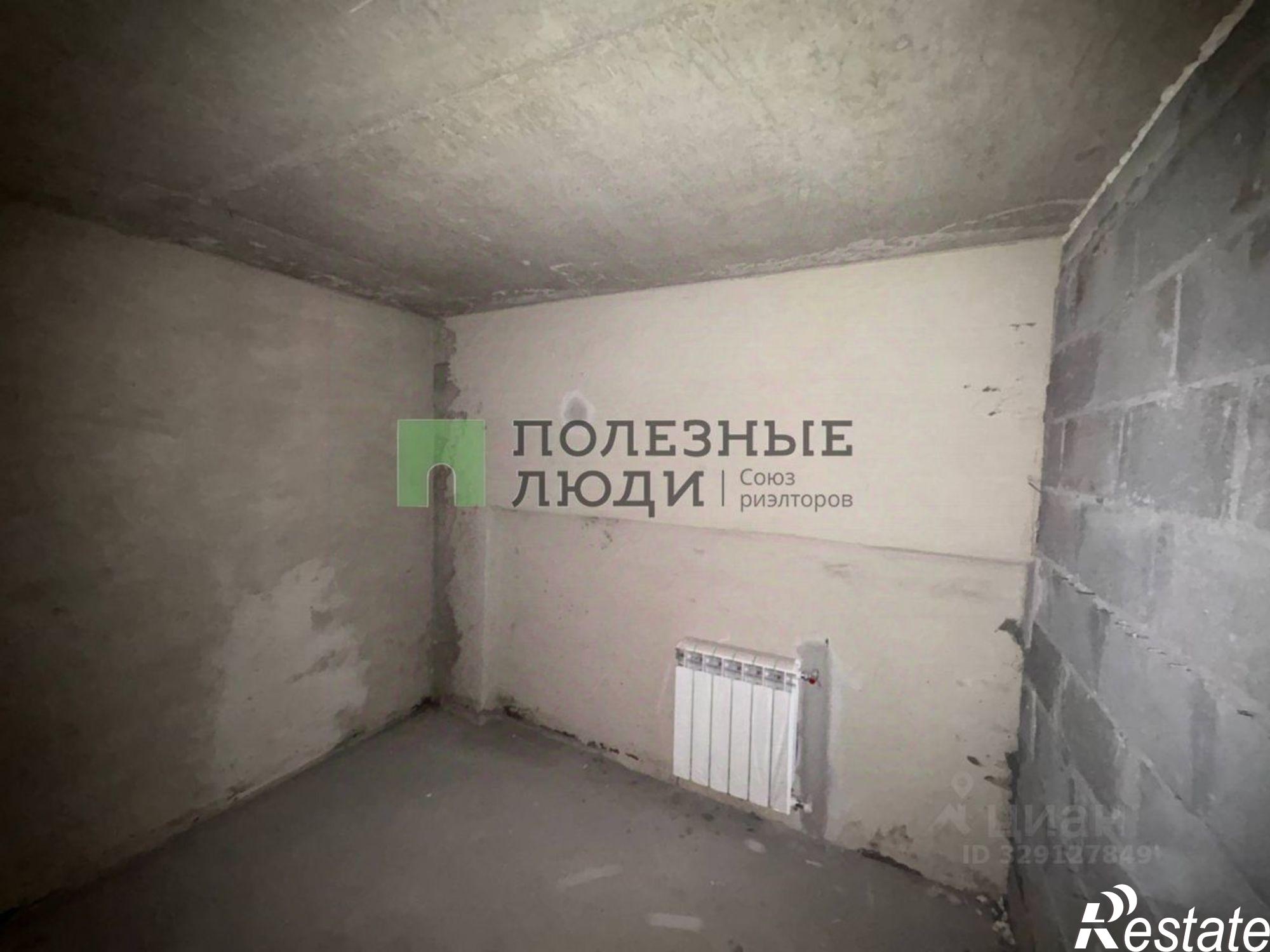 Купить складское помещение за 335 622 рублей на ул Есенина, 15