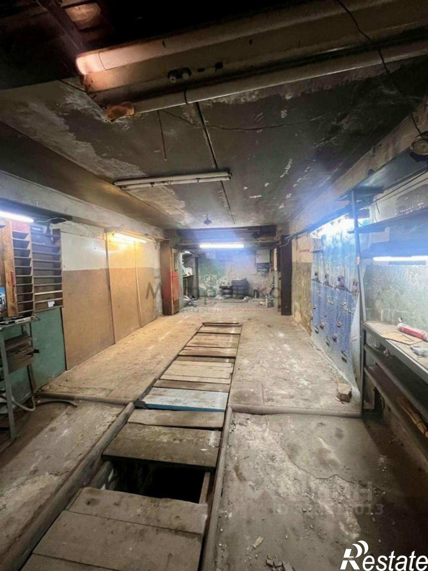 Купить гараж, место в паркинге за 546 840 рублей на ул Щорса, 40а