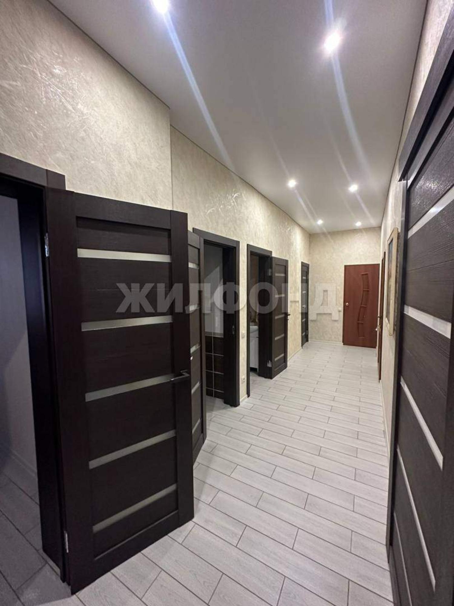Купить дачу, дом, коттедж за 12 000 000 рублей на Горького ул.