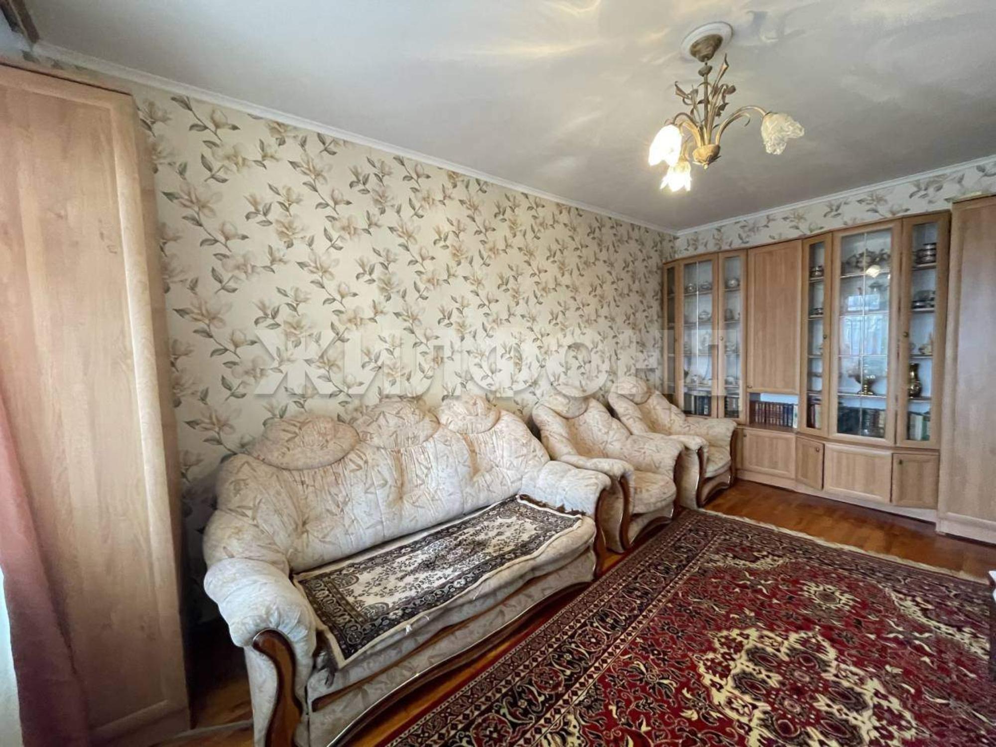 Купить квартиру за 6 700 000 рублей на Победы ул., д.83