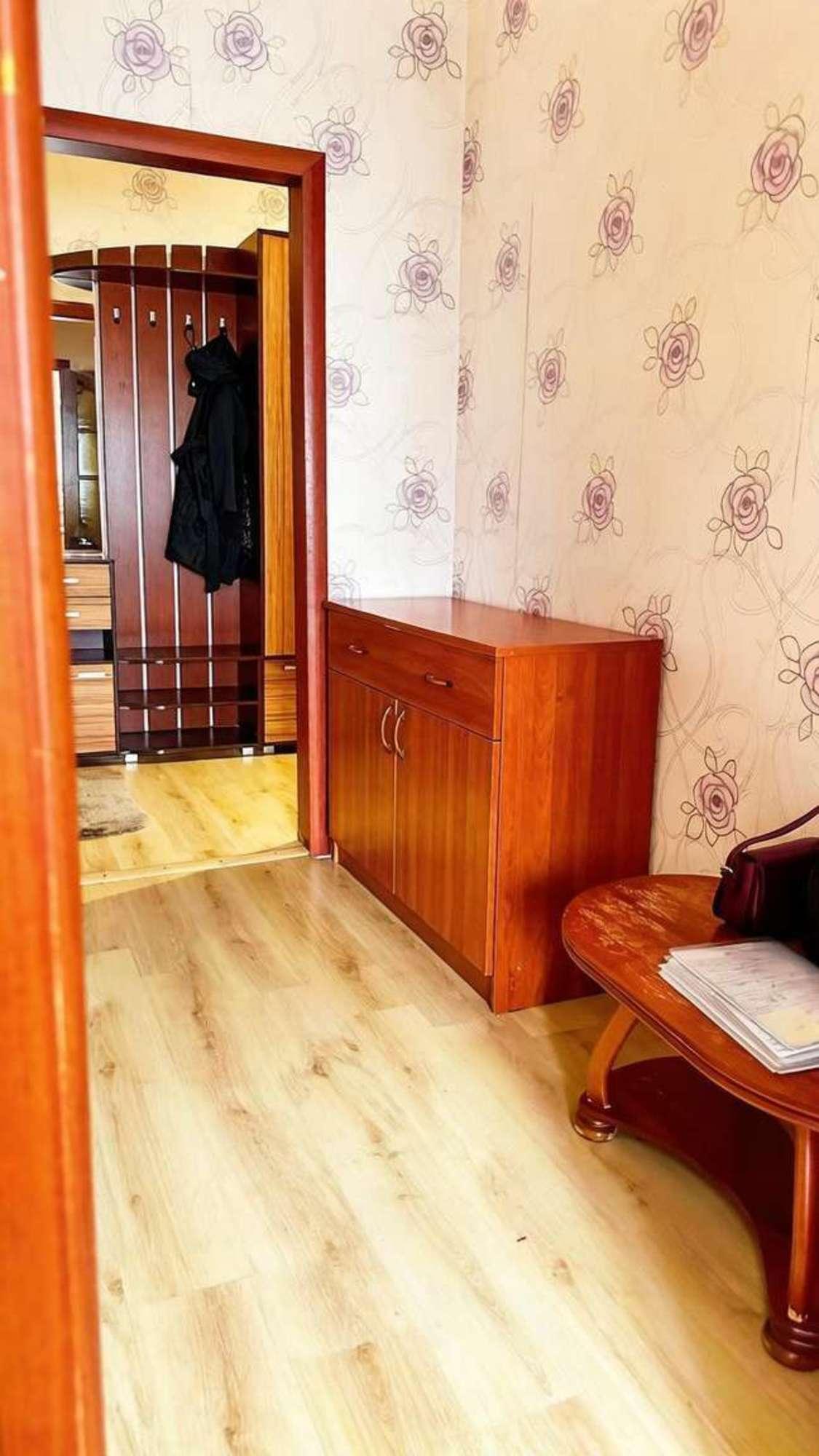 Купить квартиру за 7 400 000 рублей на Есенина улица, 16