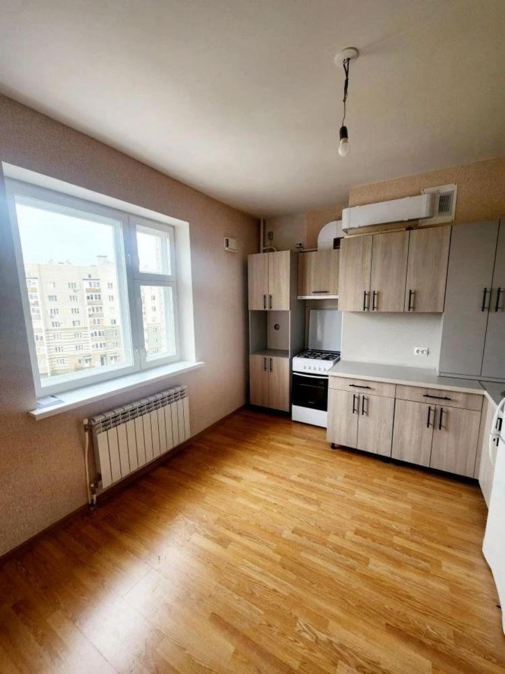 3-комн квартира Газовиков улица, 9