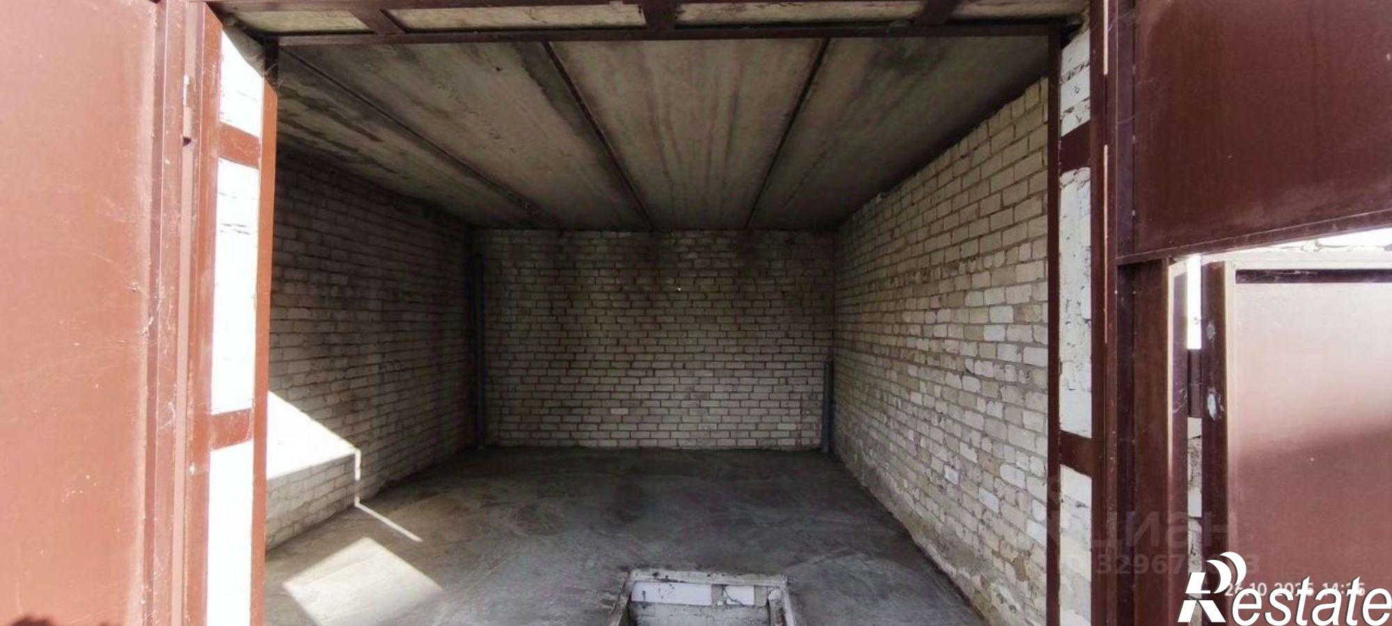 Купить гараж, место в паркинге за 7 995 780 рублей на Славянская улица