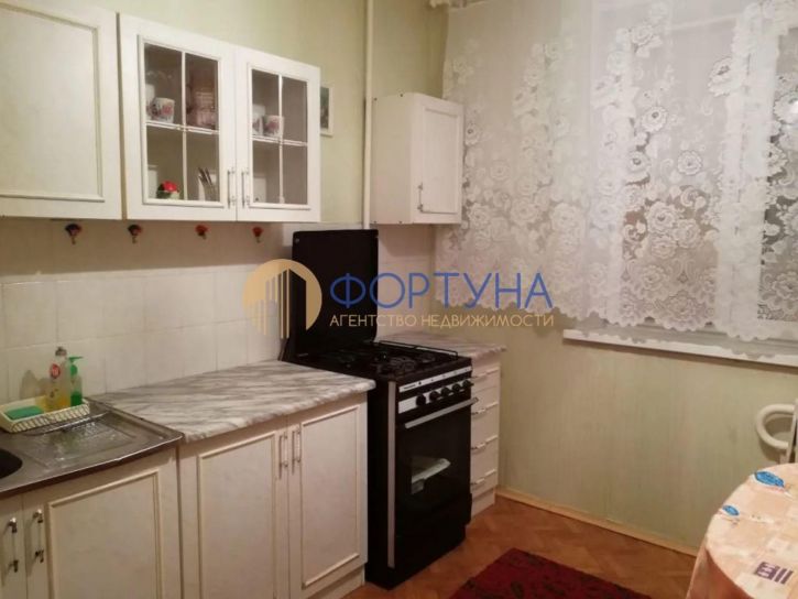 2-комн квартира Челюскинцев ул, 58