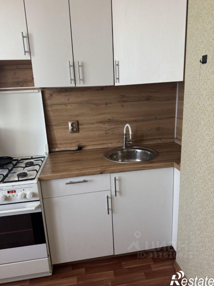 1-комн квартира бульвар Строителей, 18,  д. 18