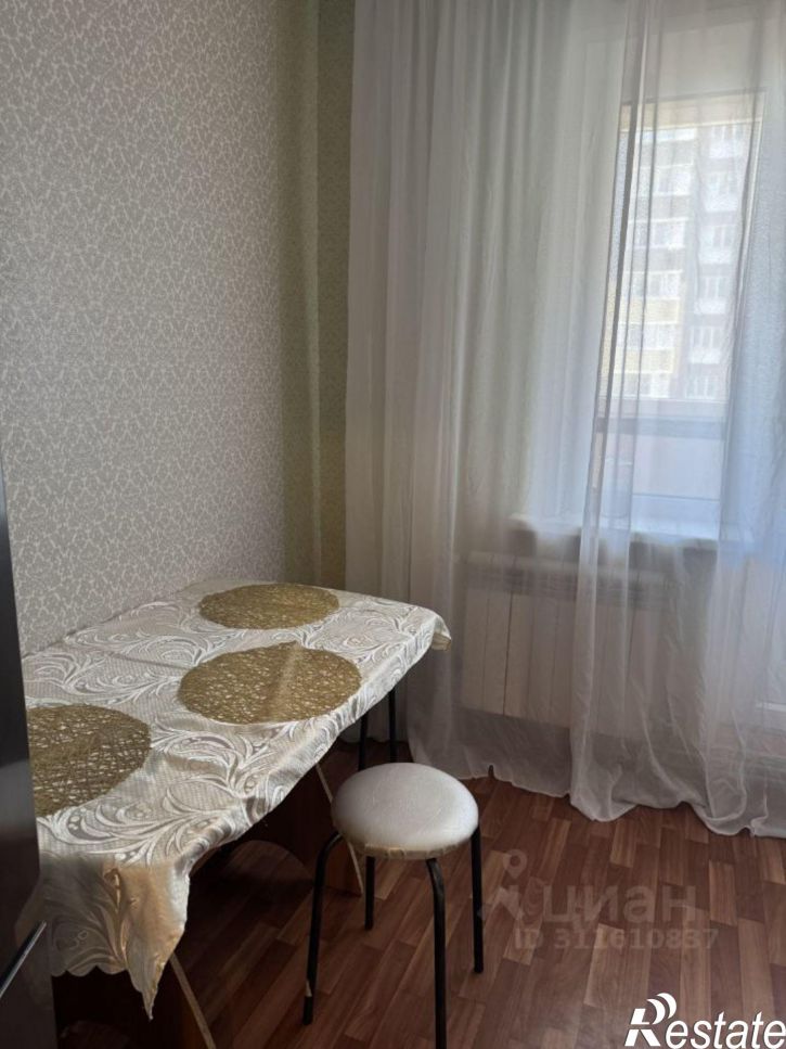 1-комн квартира бульвар Строителей, 18,  д. 18