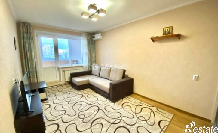 1-комн квартира б-р Юности, 27,  д. 27