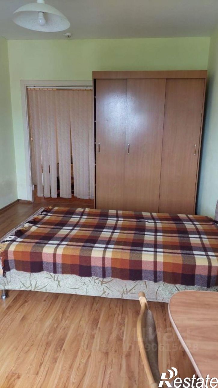 1-комн квартира ул Есенина, 8,  д. 8