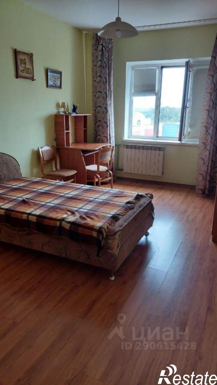 1-комн квартира ул Есенина, 8,  д. 8