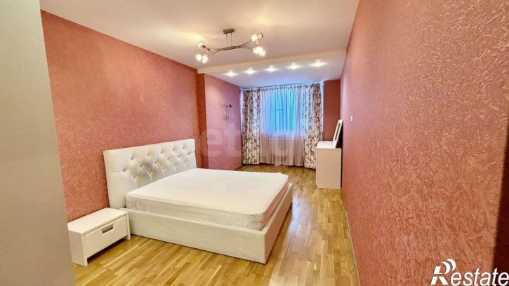3-комн квартира ул Костюкова, 36в,  д. 36в