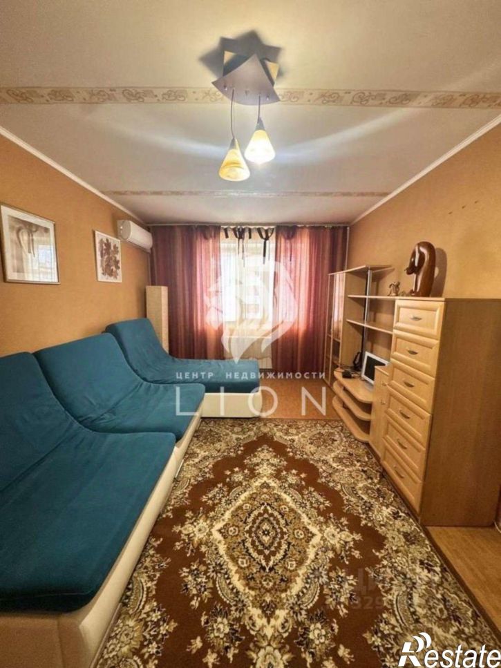 1-комн квартира б-р Юности, 1,  д. 1