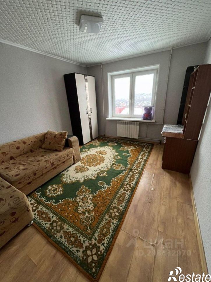 3-комн квартира ул Плеханова, 10а,  д. 10а