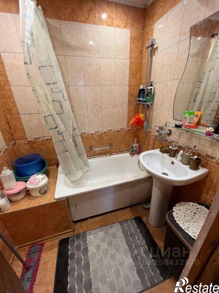 3-комн квартира ул Плеханова, 10а,  д. 10а
