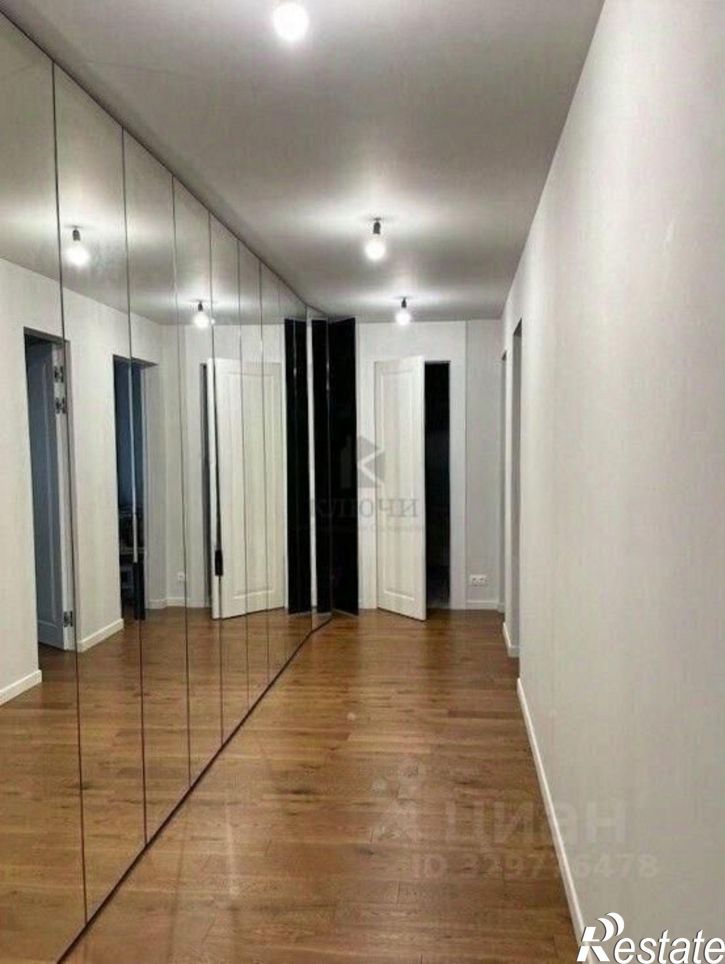 3-комн квартира ул Архиерейская, 5а,  д. 5а