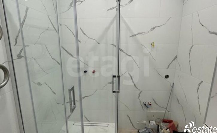 3-комн квартира ул Есенина, 46г,  д. 46г